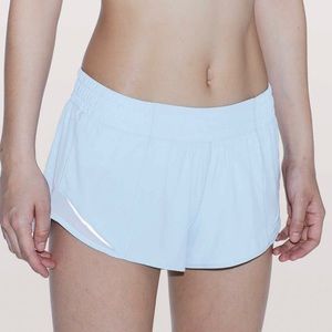 Lululemon Hotty Hot Shorts 2.5” size 6. Light blue